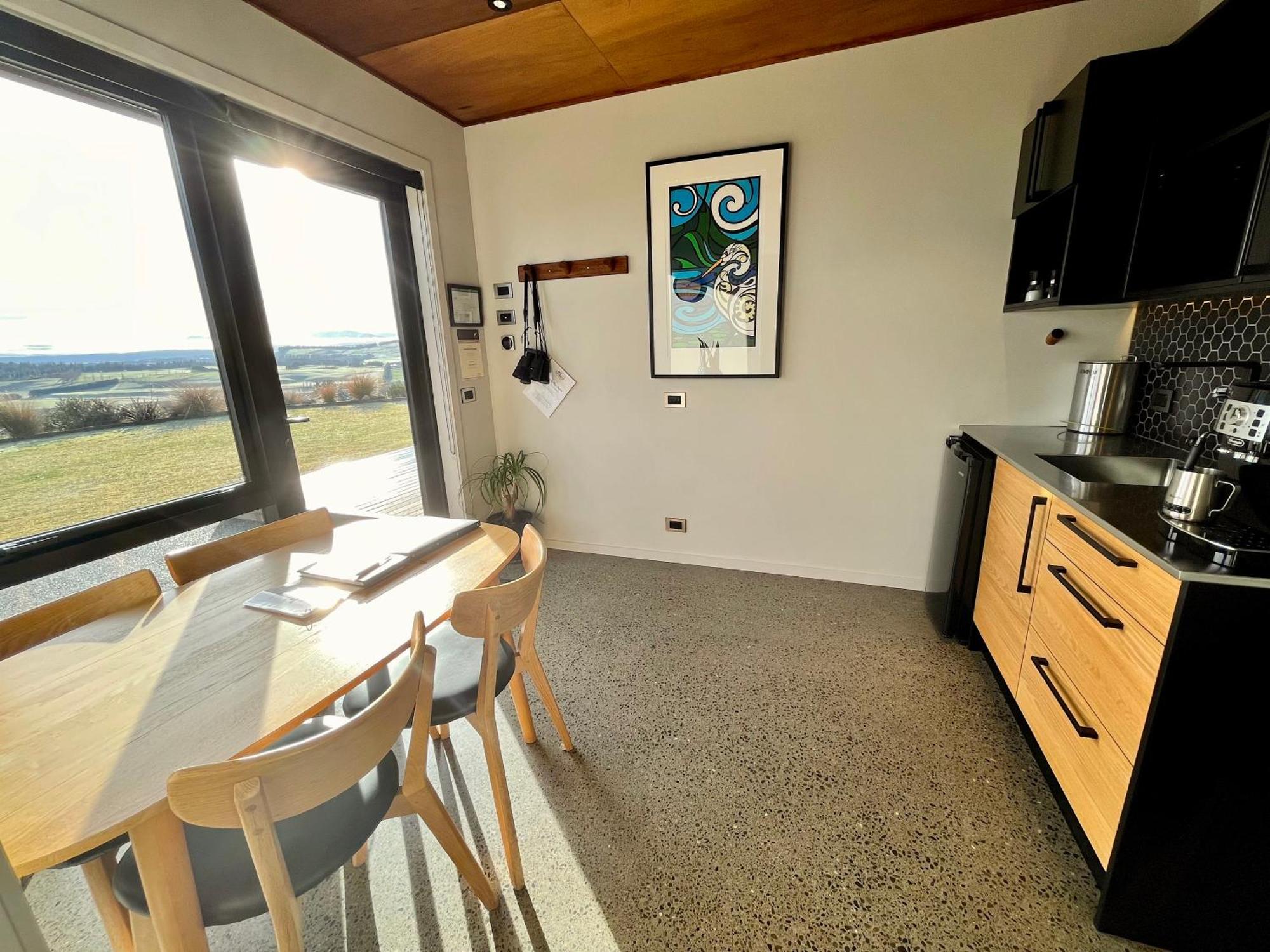 Villa Fiordland Eco-Retreat -- Panoramic Views -- Hot Tub à Te Anau Extérieur photo